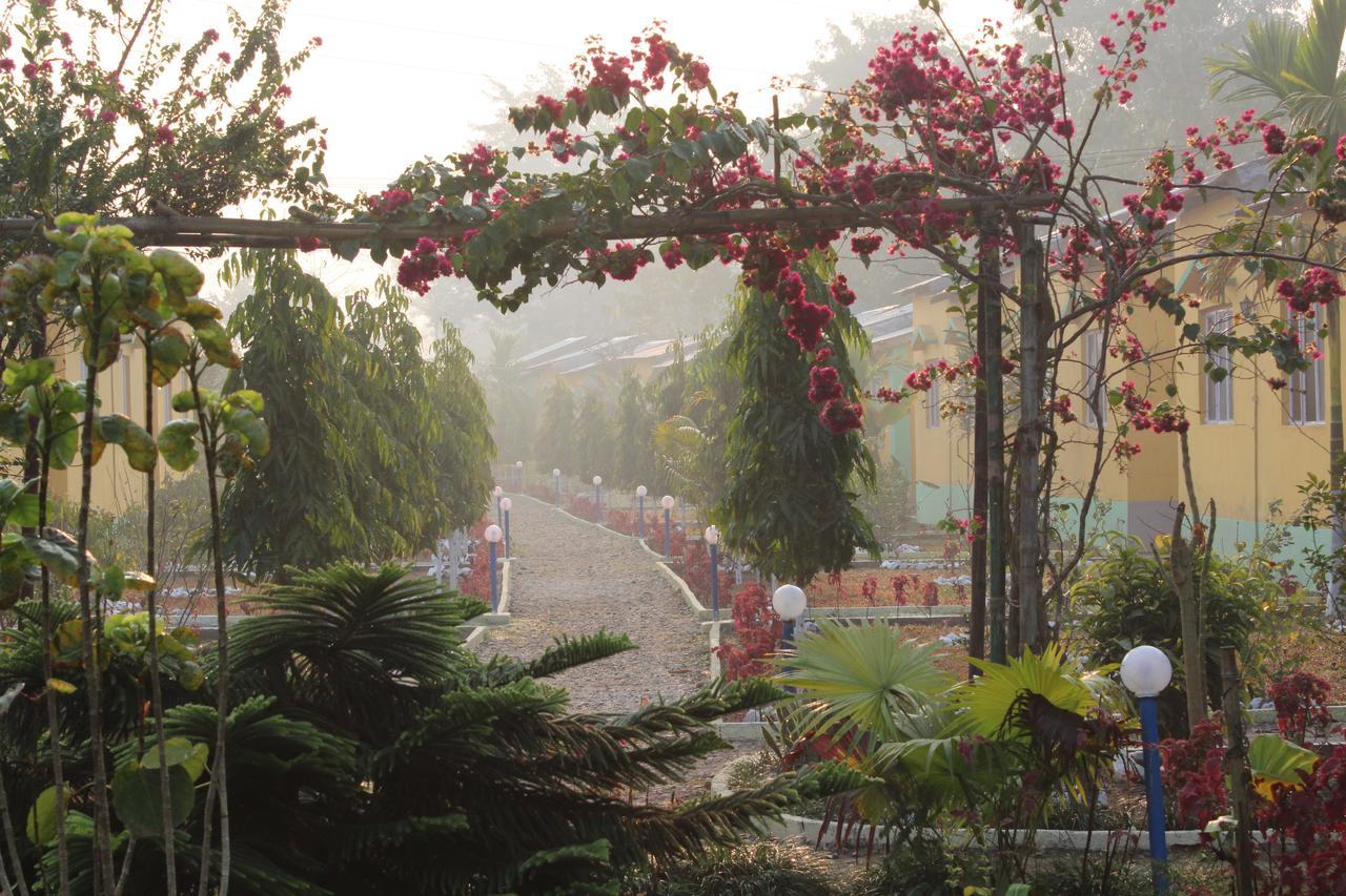 The Mystic Forest - A Tea Garden Resort At Dooars Madari Hat Exterior foto